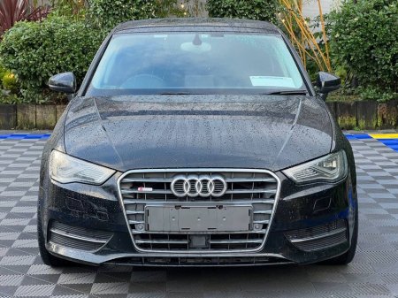 2015 Audi A3 S-LINE PACK 1.4 TFSI // NEW 19" S-LINE ALLOYS // LOW MILEAGE // REVERSE CAMERA // ADAPTIVE CRUISE CONTROL €15,900 thumbnail