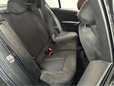 2017 BMW 1 Series BMW 1 SERIES 118D M-SPORT AUTO*DRIVE MODES*REVERSE CAMERA*KEYLESS ENTRY & START*BLUETOOTH AUDIO*FINANCE AVAILABLE TRADE INS WELCOMEi €17,950 thumbnail