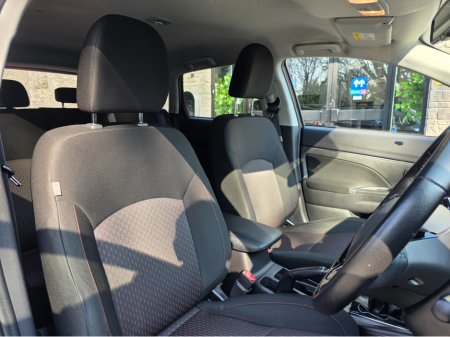 2019 Mitsubishi ASX - thumbnail 14