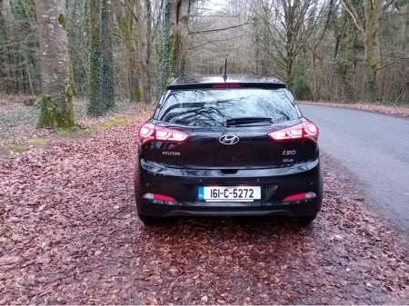 2016 Hyundai i20 1.2i DELUXE 1 OWNER ONLY 93 KLMS @ REDDY2DRIVE LTD €10,995 thumbnail