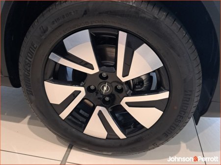 2026 Opel Frontera Electric GS *0% Finance Available* €30,900 thumbnail