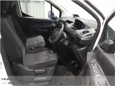 2020 Peugeot Partner - thumbnail 11