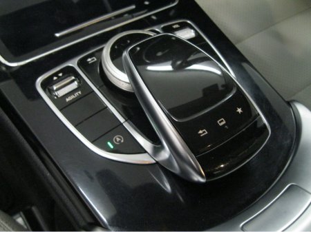 2015 Mercedes-Benz C Class - thumbnail 24