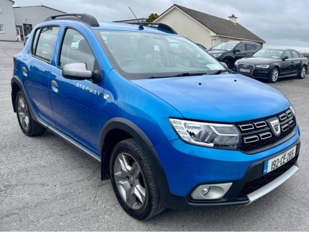 2019 Dacia Sandero Stepway - view 3