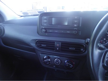 2021 Hyundai i10 - thumbnail 11