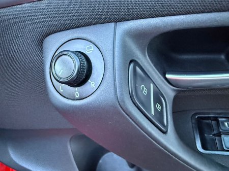 2017 Volkswagen Polo 1.2 TSI 5DR 90HP Allstar DSG €12,990 thumbnail