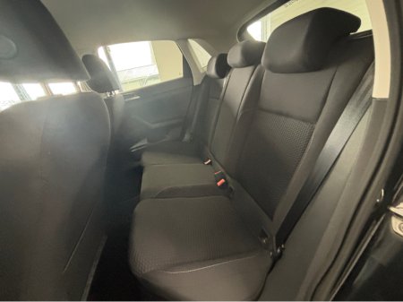 2018 Volkswagen Polo - thumbnail 10