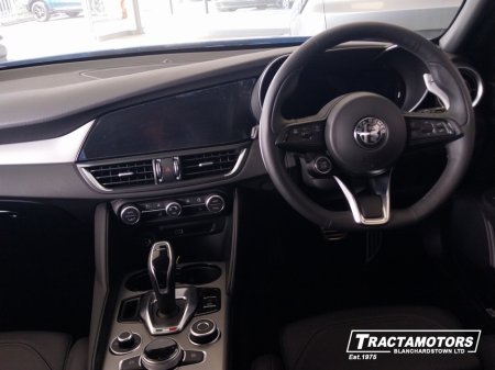 2025 Alfa Romeo Giulia VELOCE 2.0 RWD €61,999