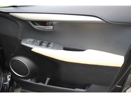 2019 Lexus NX 300 h - thumbnail 17