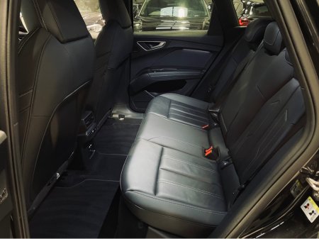 2024 Audi Q4 e-tron - thumbnail 12