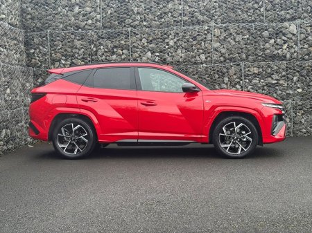 2025 Hyundai Tucson 1.6T Plug-in Hybrid N Line 5dr Auto €40,200 thumbnail