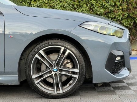 2020 BMW 2 Series 218d M-SPORT 2.0 * BIG SPEC * // FULL SERVICE HISTORY // 18" M-SPORT ALLOYS // APPLE CARPLAY €27,950 thumbnail