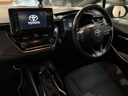 2021 Toyota Corolla HYB 1.8 LUNA TS 4DR AUTO A €17,950 thumbnail