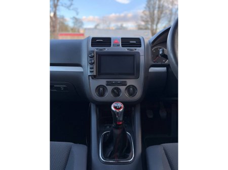 2008 Volkswagen Golf - thumbnail 40