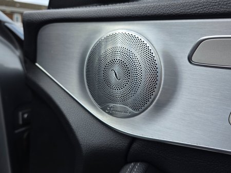 2015 Mercedes-Benz C Class - thumbnail 25