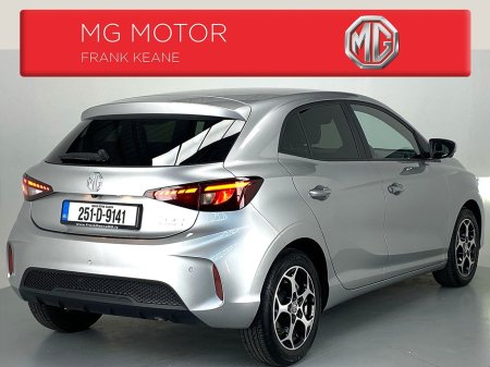 2025 MG MG3 EX-DEMO MG 3 EXCLUSIVE HEV **HALF BLACK LEATHER INTERIOR**ADAPTIVE CRUSIE CONTROL**REAR PARKING SENSORS**360 DEGREE CAMERA**BLIND SPOT DETECTION**ANDROID AUTO/APPLE CARPLAY**FINANCE ARRANGED** €24,955