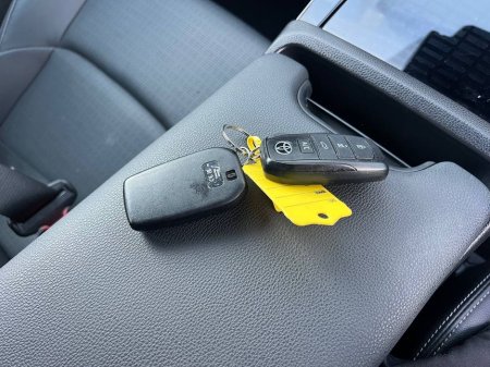 2023 Toyota bZ4X - thumbnail 12