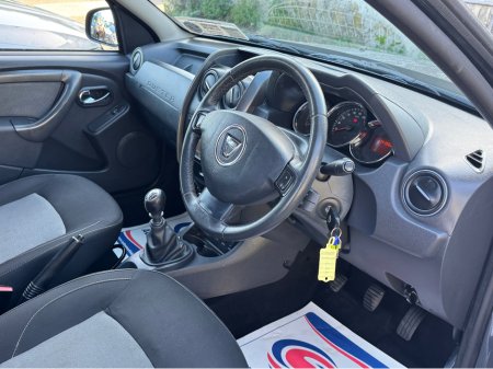 2017 Dacia Duster PRESTIGE 1.5 DCI 110 4X2 4DR €9,800