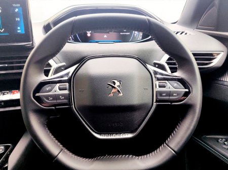 2025 Peugeot 5008 - thumbnail 11