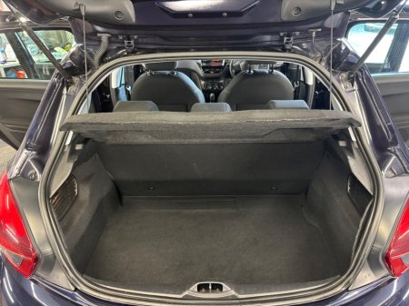 2016 Peugeot 208 - thumbnail 13