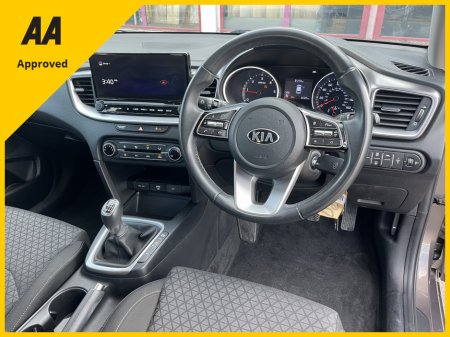 2021 Kia Ceed - thumbnail 15