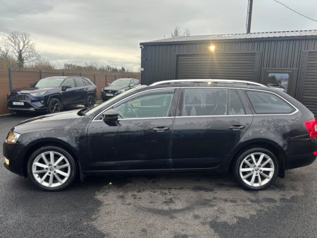 2016 Skoda Octavia COMBI STYLE 1.6TDI 90HP €11,950 thumbnail
