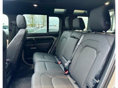 2026 Land Rover Defender Borosco Grey /  X-DYNAMIC SE €119,950 thumbnail