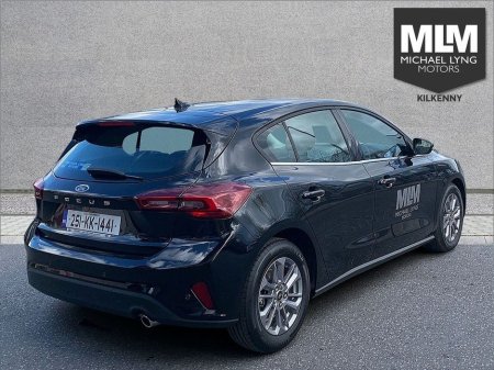 2025 Ford Focus Titanium 1.0L EcoBoost 125PS mHEV €32,995 thumbnail