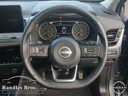 2025 Nissan Qashqai - thumbnail 16