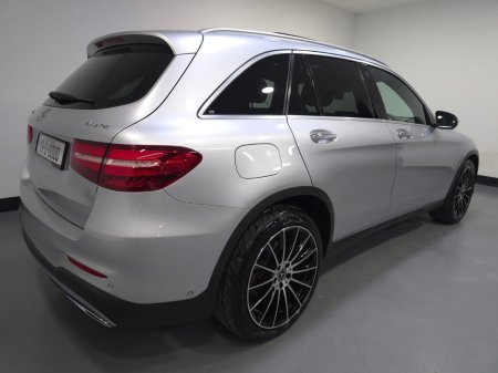 2019 Mercedes-Benz GLC Class  €35,950 thumbnail