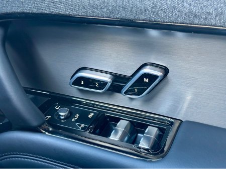 2025 Land Rover Range Rover Sport ED PHEV EDITION thumbnail