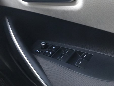 2021 Toyota Corolla LUNA SPORT - GRANDONS €24,995 thumbnail