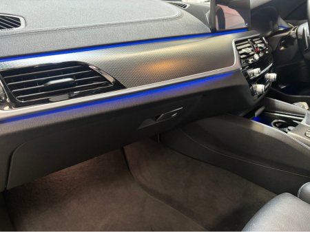 2021 BMW 5 Series - thumbnail 12