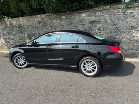2016 Mercedes-Benz CLA Class 180 4DR D STYLE €18,950 thumbnail