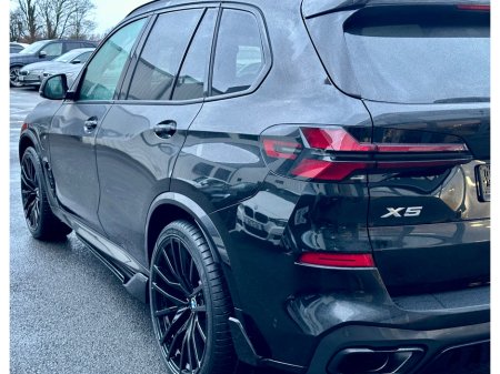 2025 BMW X5 XDRIVE 50e M SPORT AUTO €99,950 thumbnail