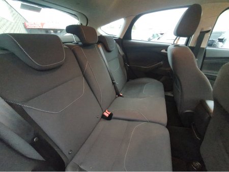 2016 Ford Focus ZETEC 1.0 ECOBOOST (NCT 05/26) €9,995 thumbnail