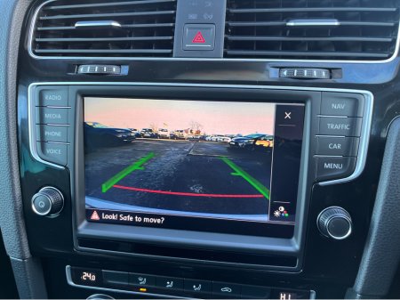 2016 Volkswagen Golf HIGHLINE AUTOMATIC 1.4 PETROL //KEYLESS ENTRY//REVERSE CAMERA//BLIND SPOT WARNING//ADAPTIVE CRUISE CONTROL// €15,950 thumbnail