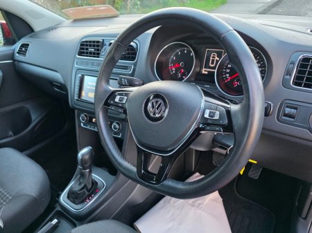 2015 Volkswagen Polo Auto €10,950 thumbnail