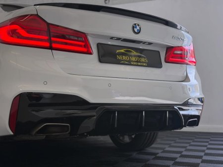 2018 BMW 5 Series - photo 6