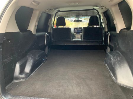 2022 Toyota Landcruiser 2.8 LWB AUTO COMMERCIAL // PRICE EXCL. VAT // GREAT CONDITION // 09/26 CVRT // ONE OWNER // FULL SERVICE HISTORY // €32,479 thumbnail