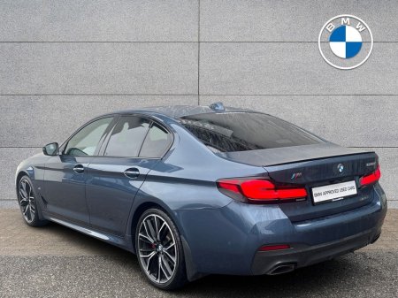 2023 BMW 5 Series - thumbnail 2