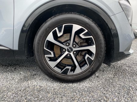 2022 Kia Sportage - thumbnail 16