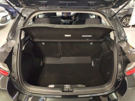 2021 Toyota Yaris 1.0 LUNA thumbnail