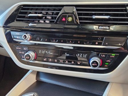 2020 BMW 5 Series 520d M Sport Auto €33,950 thumbnail