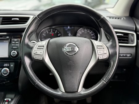 2017 Nissan Qashqai - thumbnail 26