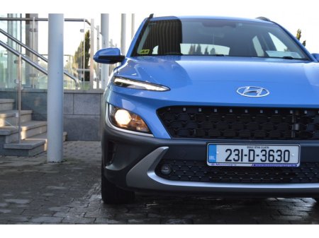 2023 Hyundai Kona 1.0 T-GDI Executive Two Tone Roof €25,995 thumbnail