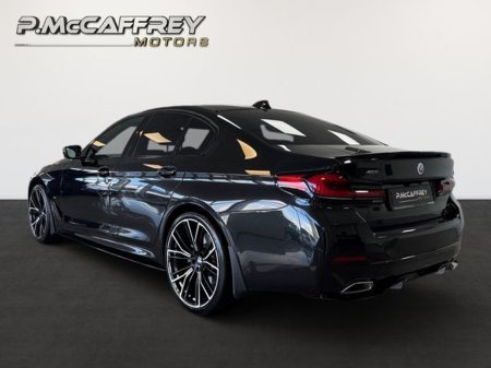 2022 BMW 5 Series - thumbnail 7
