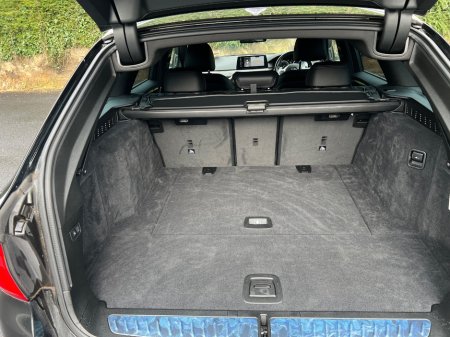 2018 BMW 5 Series - thumbnail 12