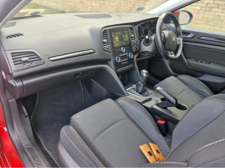 2019 Renault Megane - thumbnail 10