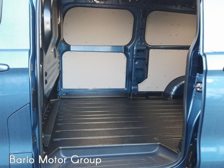 2024 Ford Transit Custom Custom 300LWB LIMITED 150PS *Please Note Price is Plus VAT @23%* €26,500 thumbnail